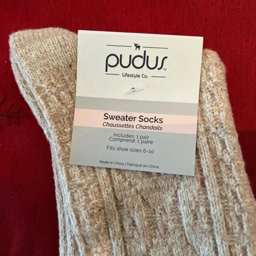 Pudus Beige Over The Knee Sweater Socks
